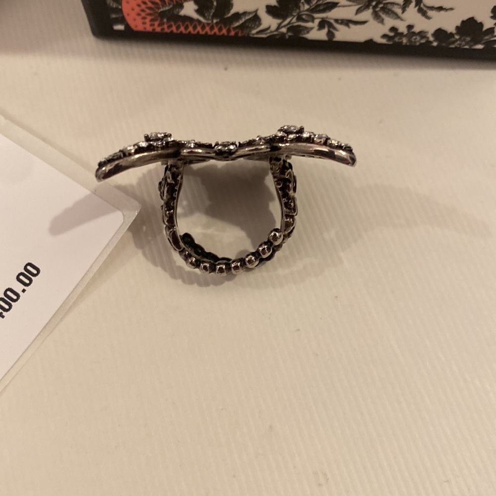 Gucci Butterfly Motif Ring - Picture 3 of 6
